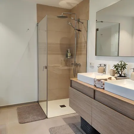Garden Luxury Apartment